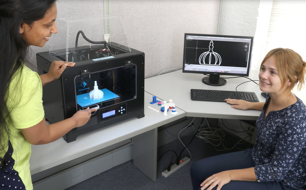 3D Printing of Lighting components. Picture: Lighting Research Center.
